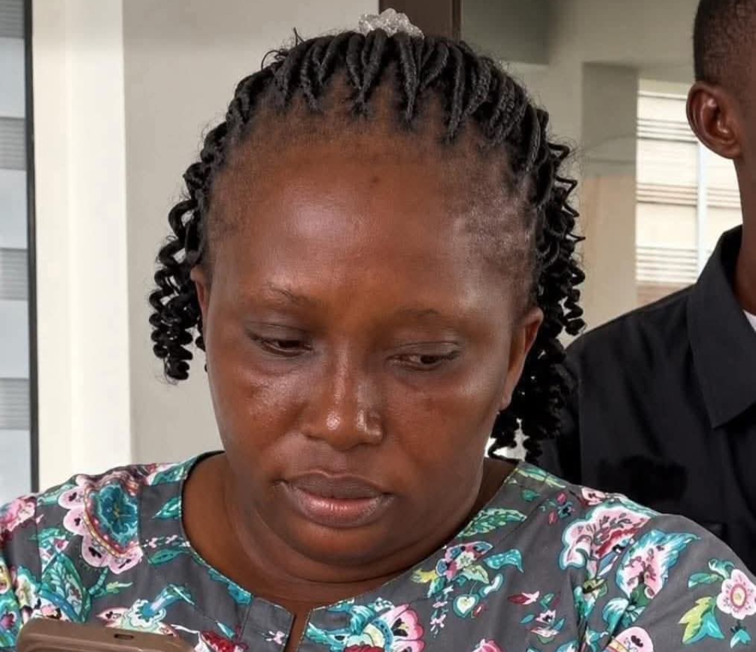 JFK Medical Center Suspends Nurse Over Ebola Claims in Viral Audio, Pending Investigation