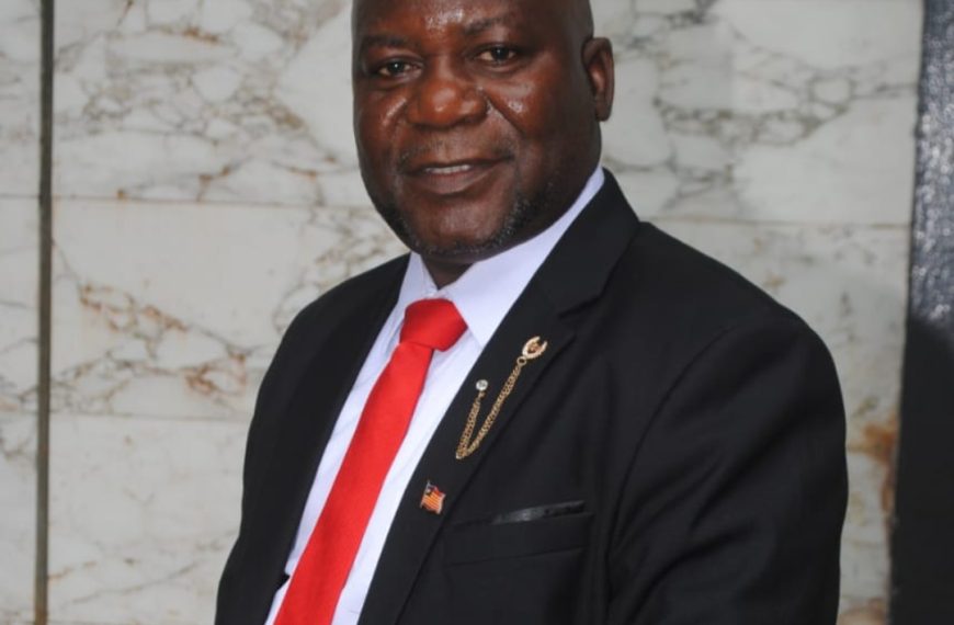 ‎From Camera to Courtroom: Colston Zuomie, Sr. Sworn In as Magistrate‎
